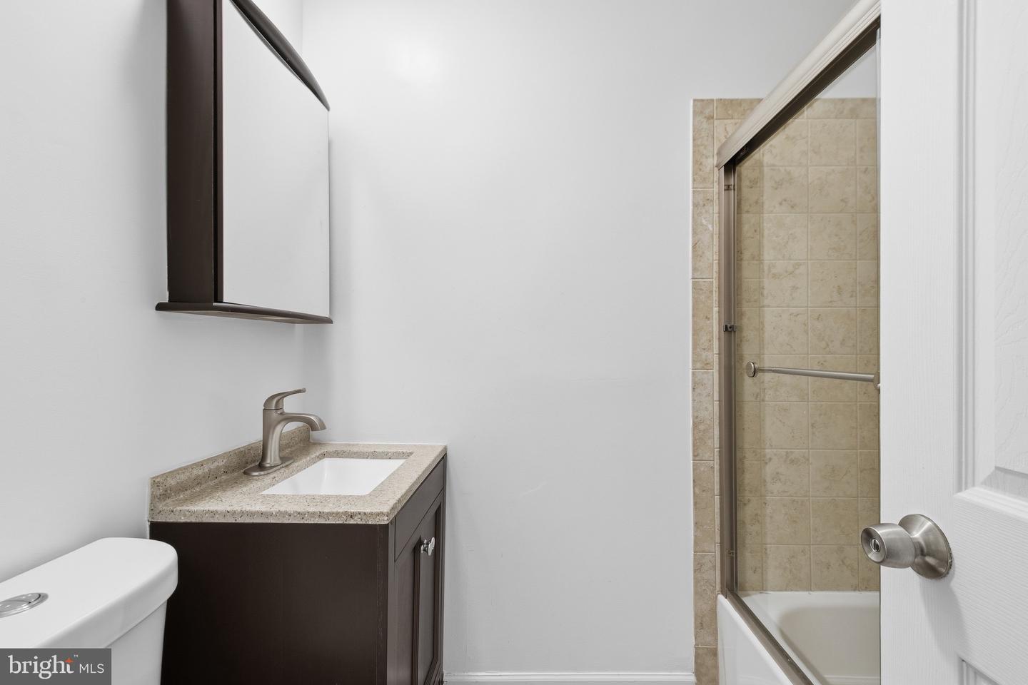 2800 Federal Property Photo 21
