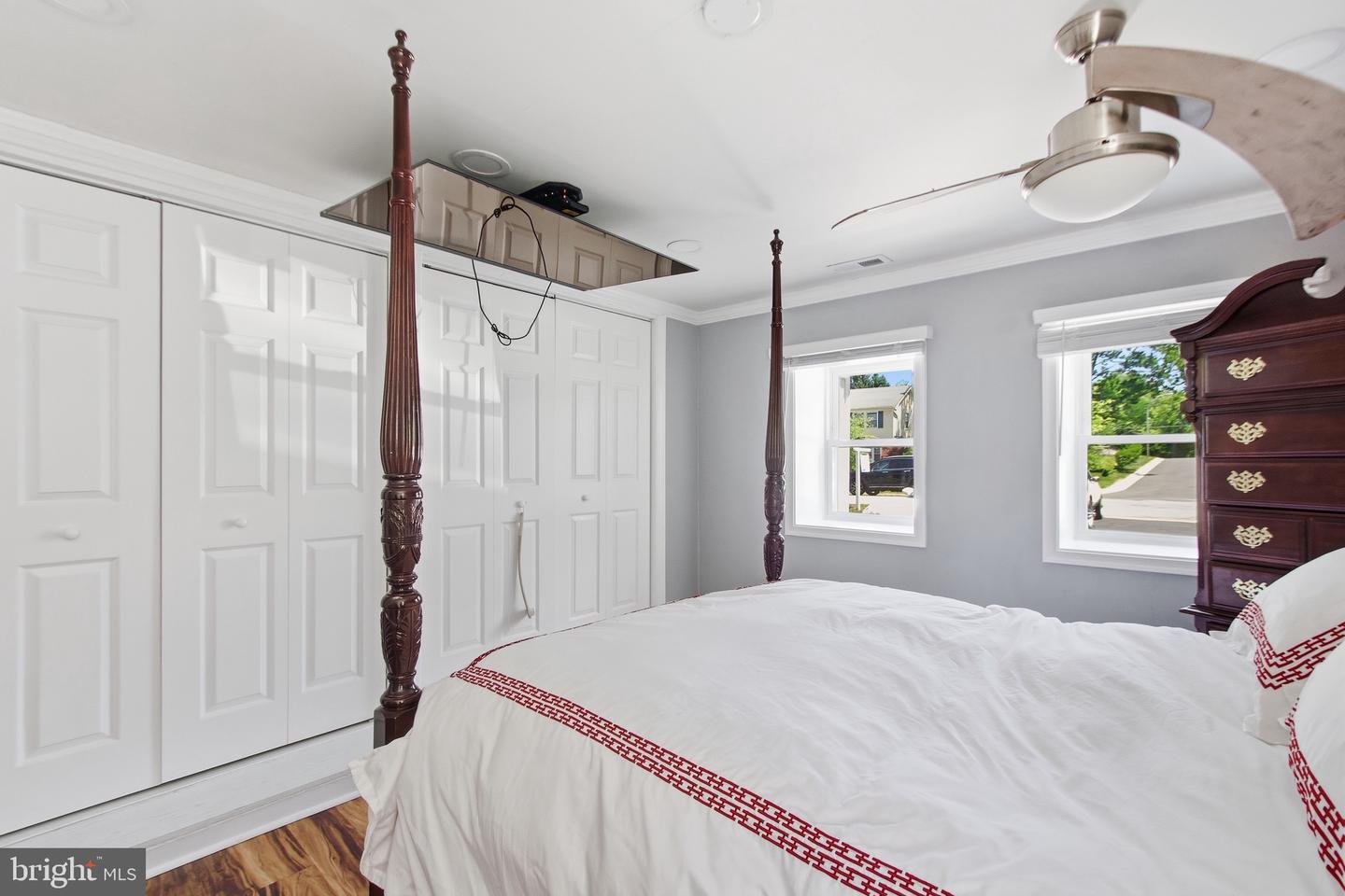 2800 Federal Property Photo 23