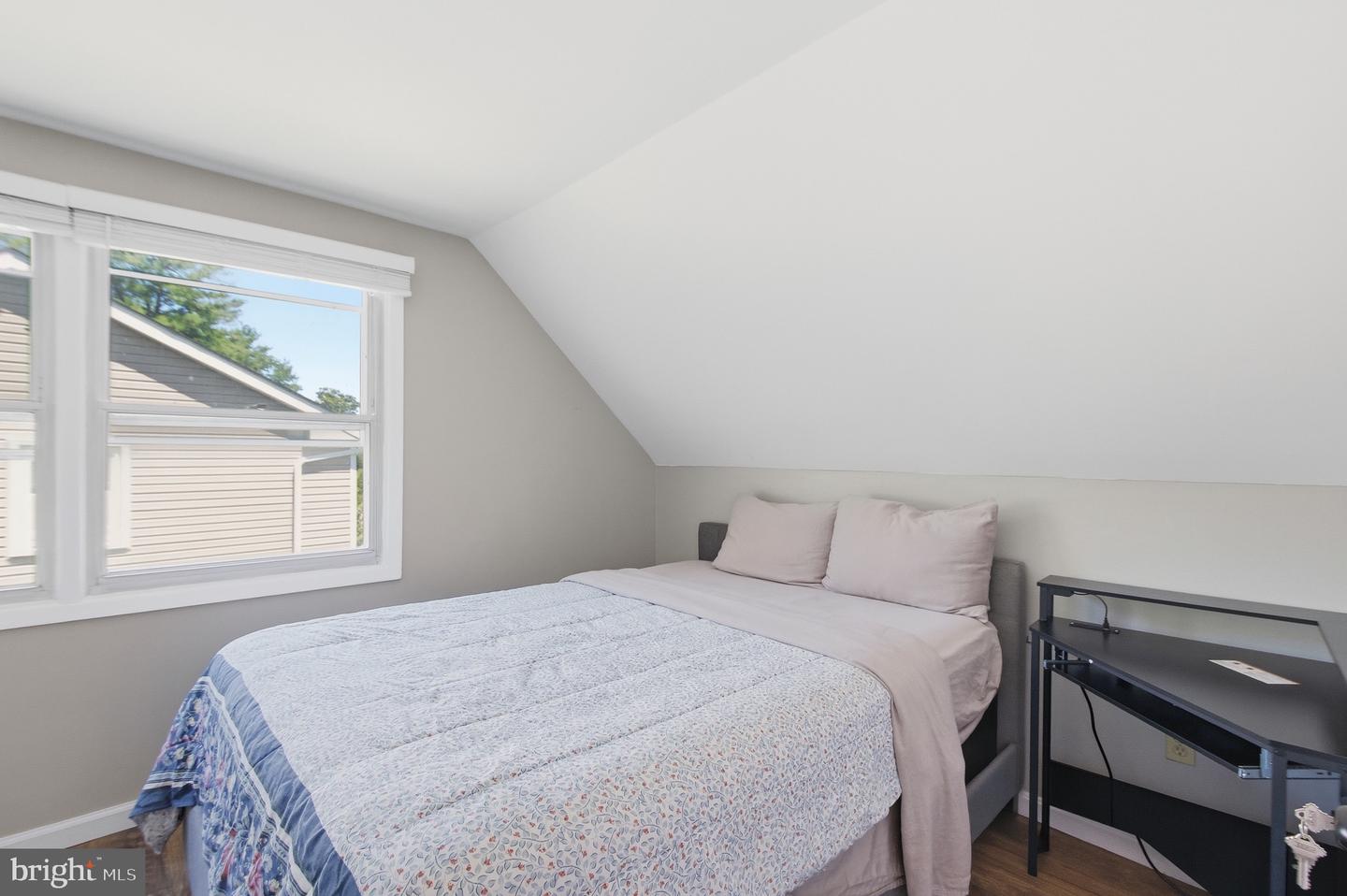 2800 Federal Property Photo 28
