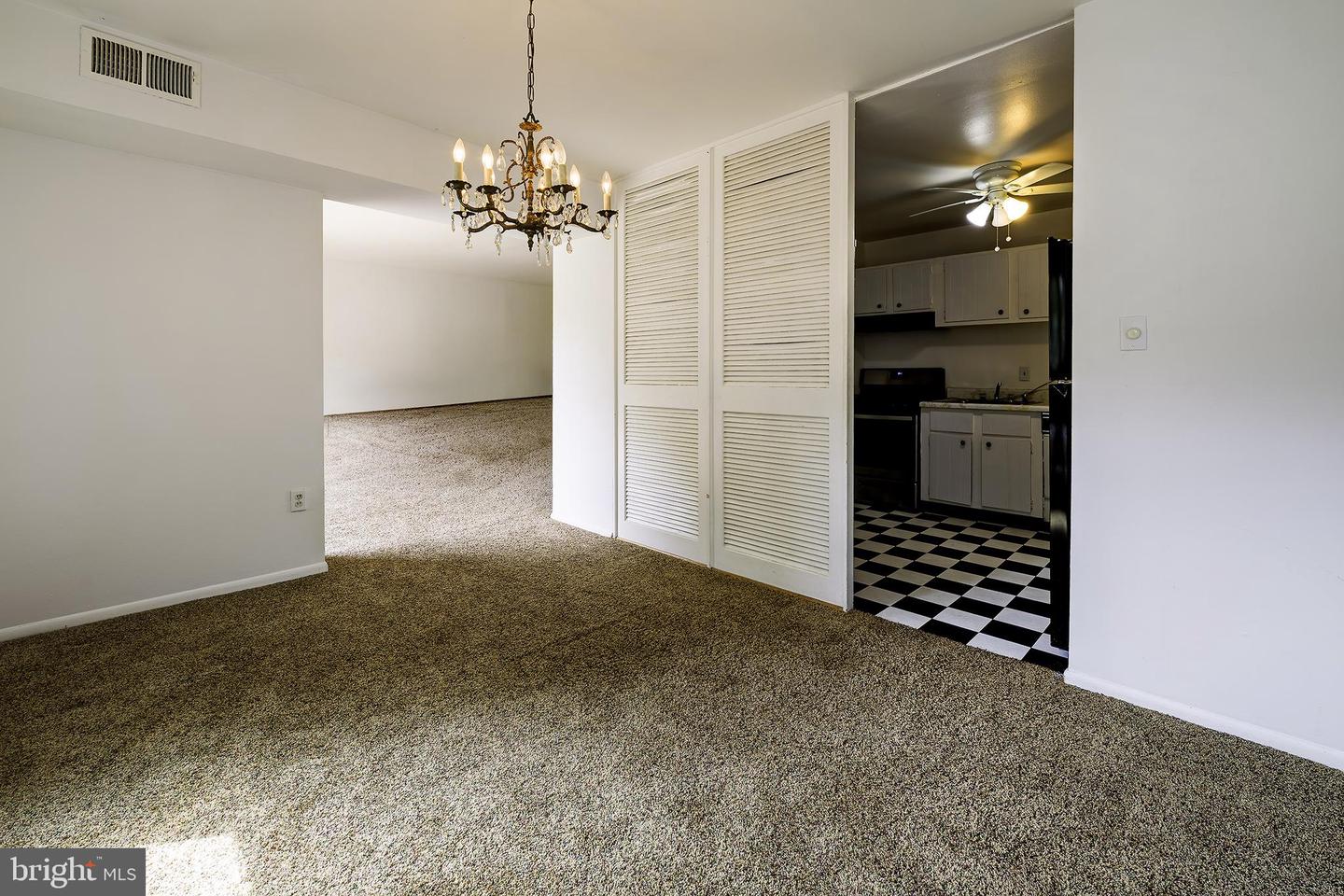 8419 Greenbelt Rd #101 Property Photo 10