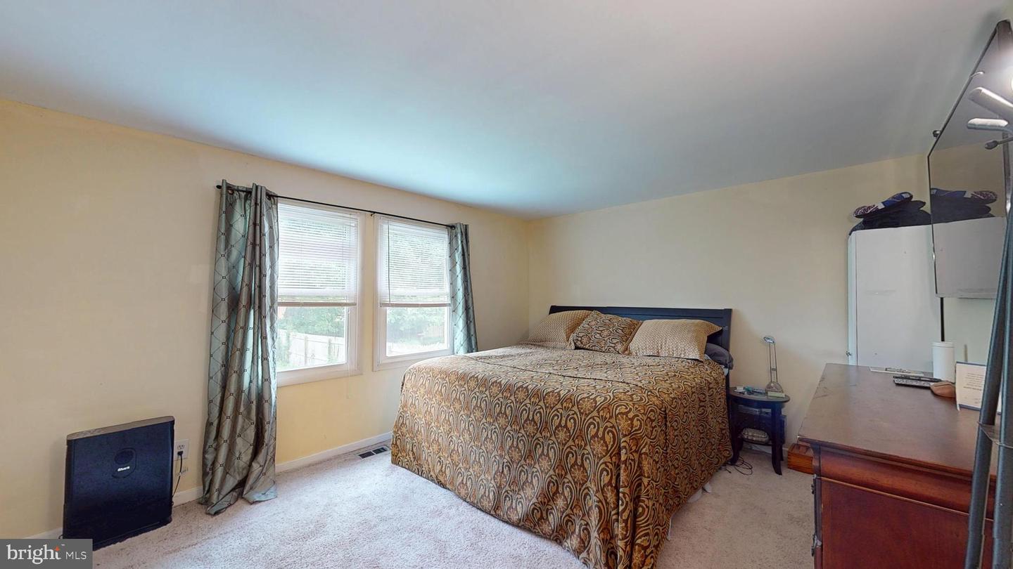 12532 Surrey Circle Dr Property Photo 28