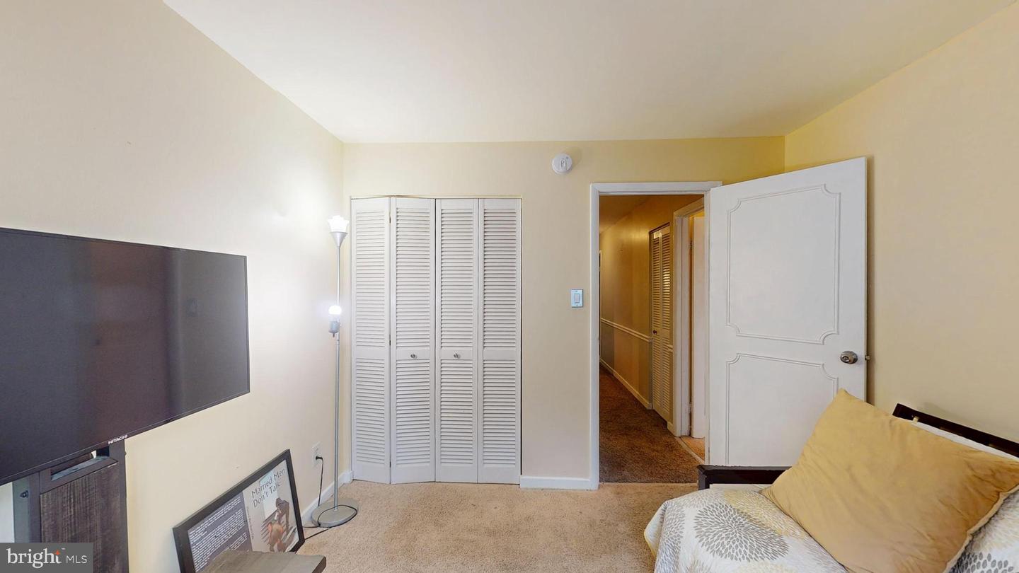 12532 Surrey Circle Dr Property Photo 35