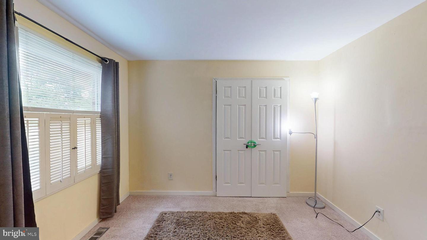 12532 Surrey Circle Dr Property Photo 42