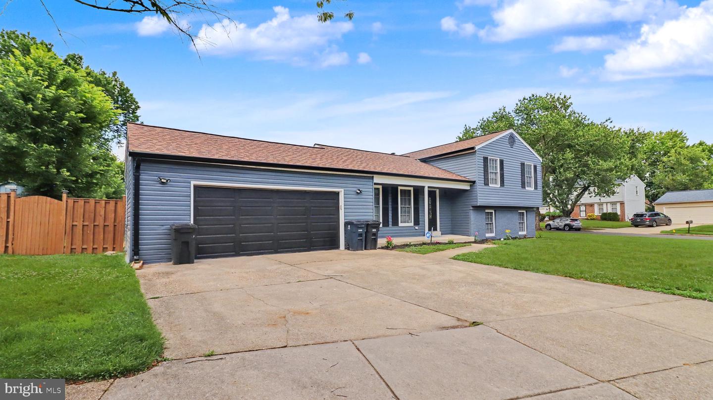 11112 Fruitwood Dr Property Photo 4