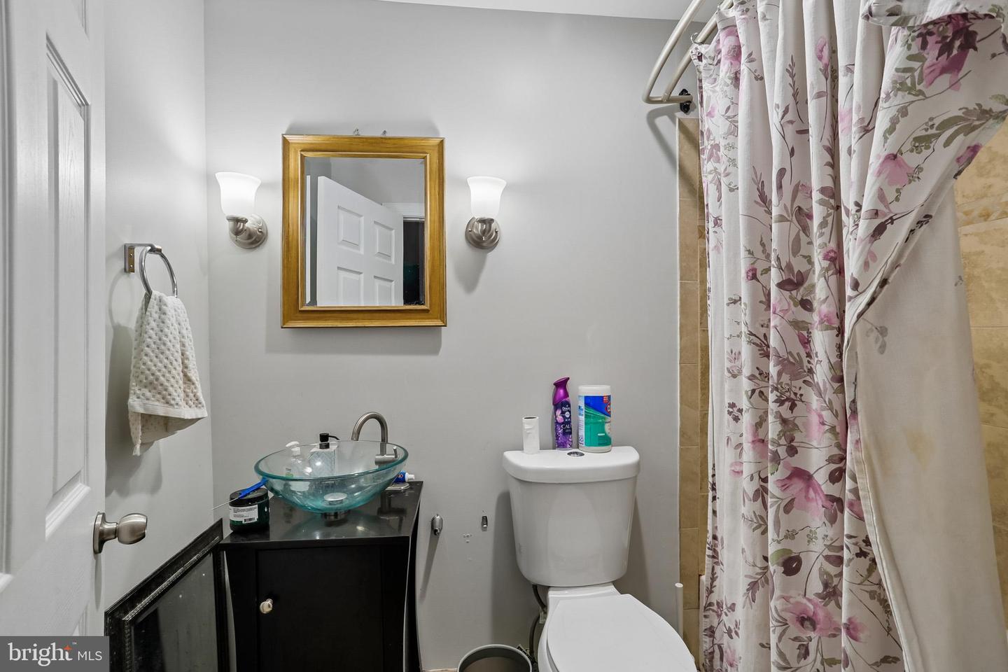 15428 Symondsbury Way Property Photo 13