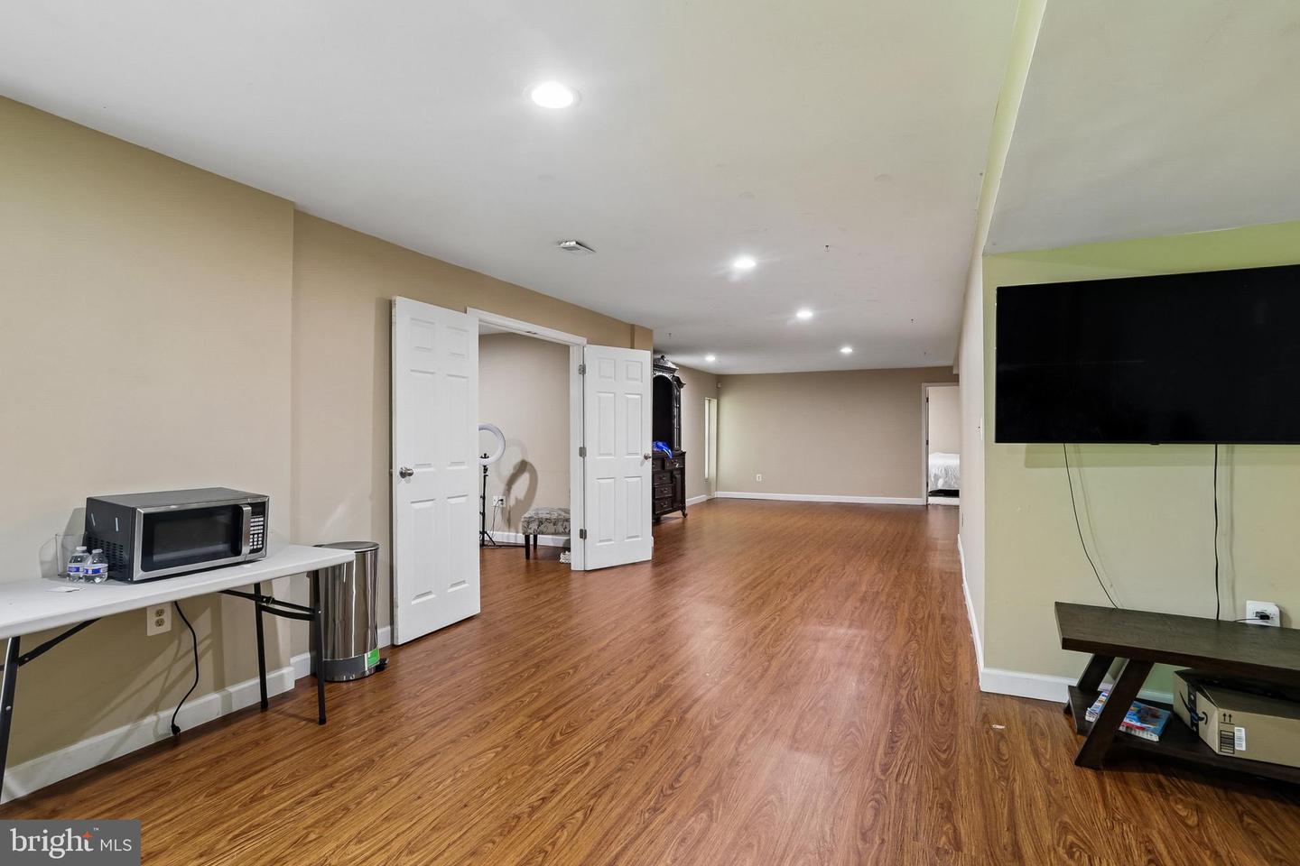 15428 Symondsbury Way Property Photo 16