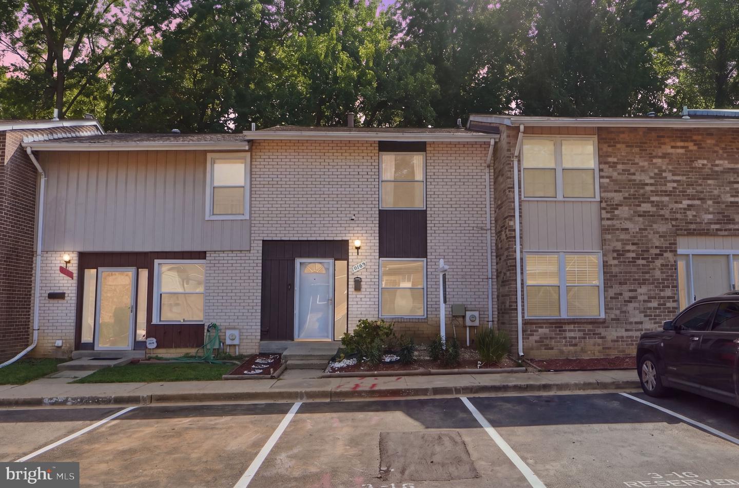 10169 Campus Way S #16 Property Photo 1