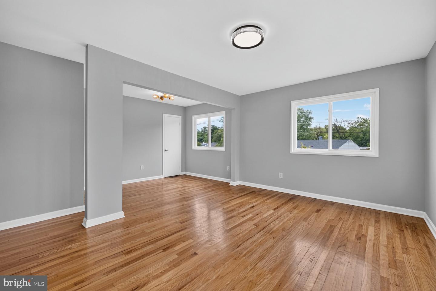 7408 Mason St Property Photo 4