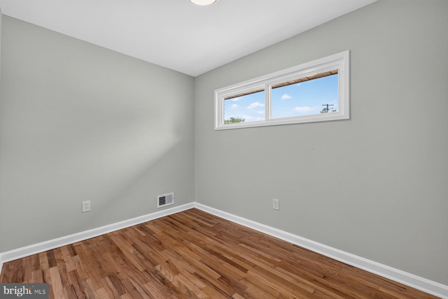 7408 Mason St Property Photo 16