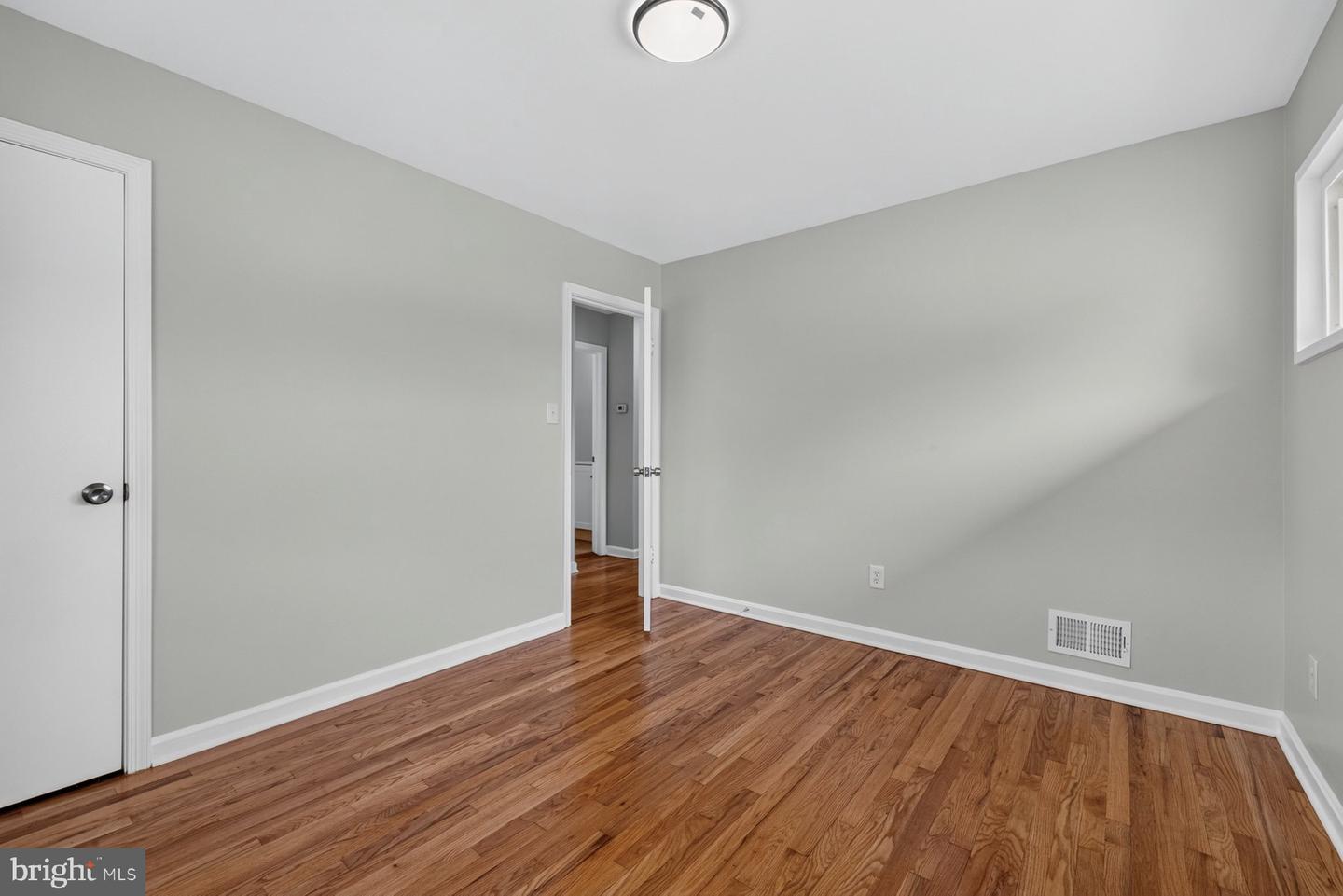 7408 Mason St Property Photo 22