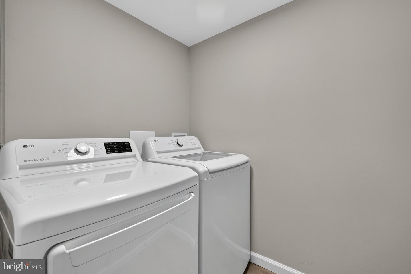 7408 Mason St Property Photo 26