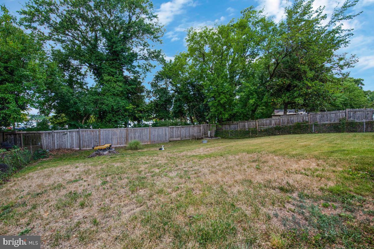 4702 66th Pl Property Photo 39