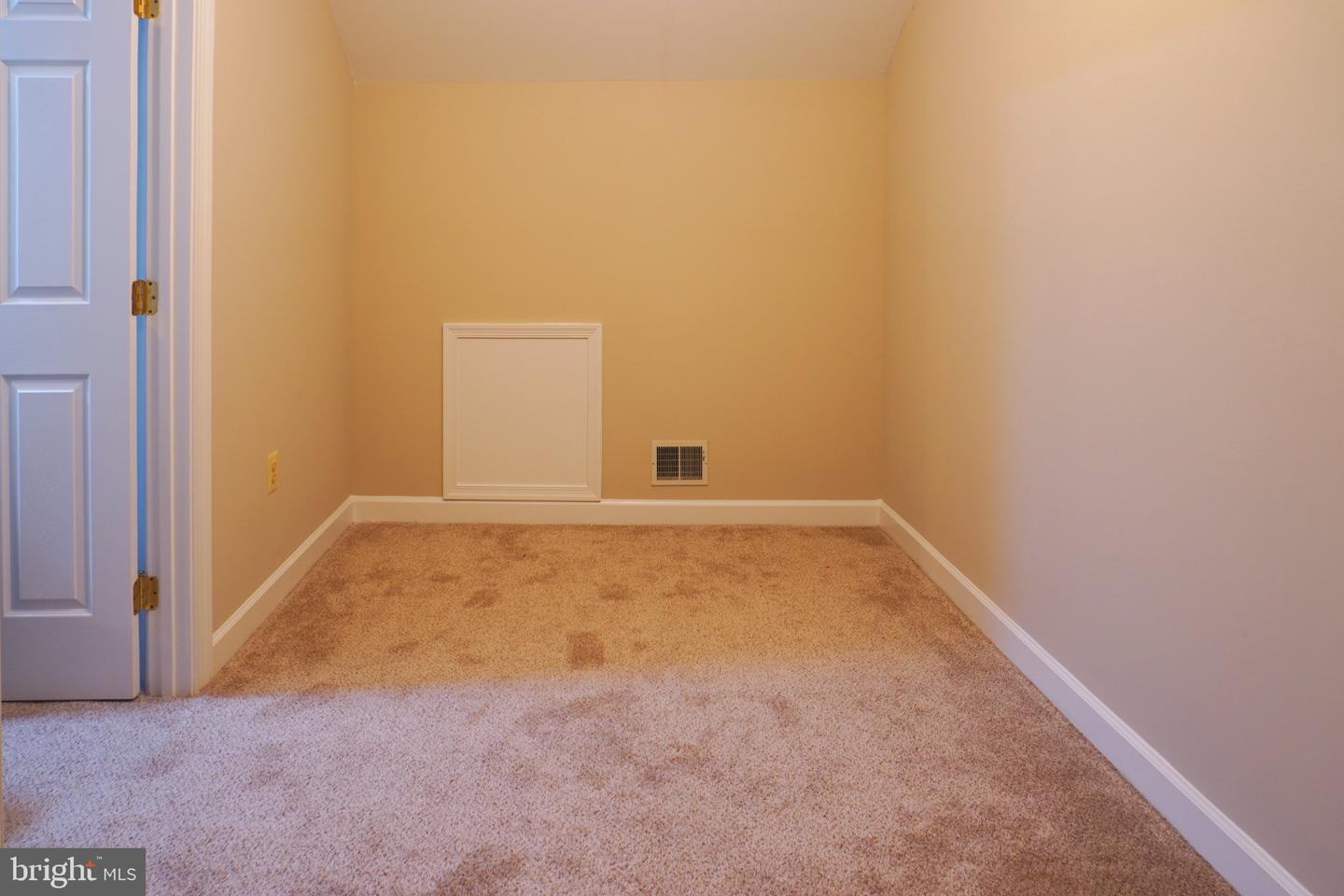 15407 Jennings Ln Property Photo 33