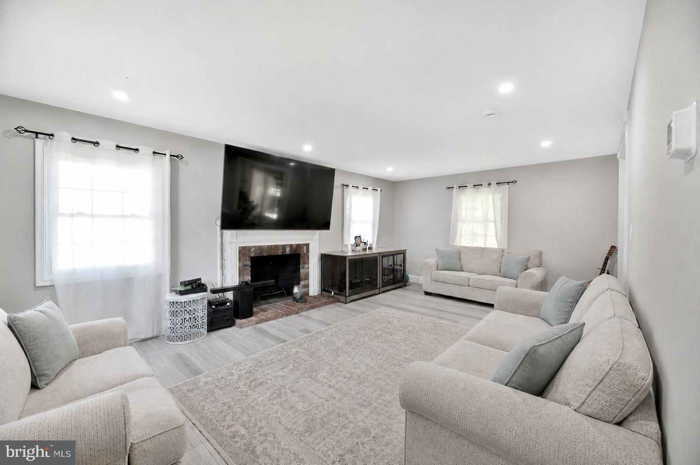 8812 Churchfield Ln Property Photo 16