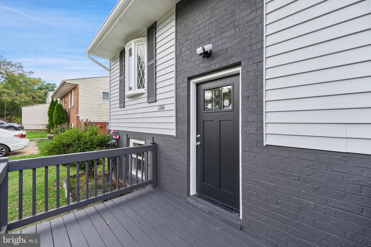 1204 INDO PL Property Photo 1