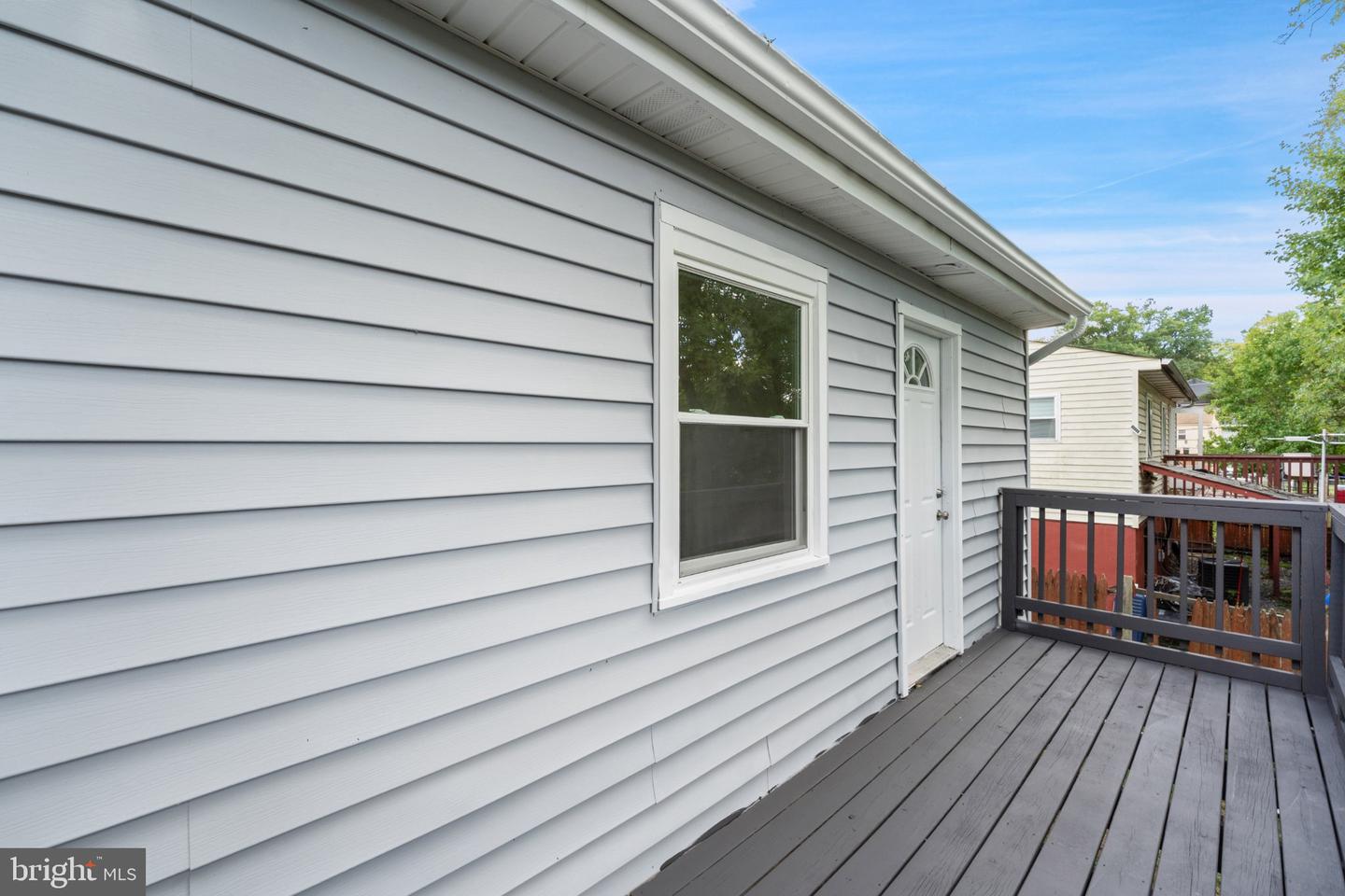 1204 Indo Pl Property Photo 5