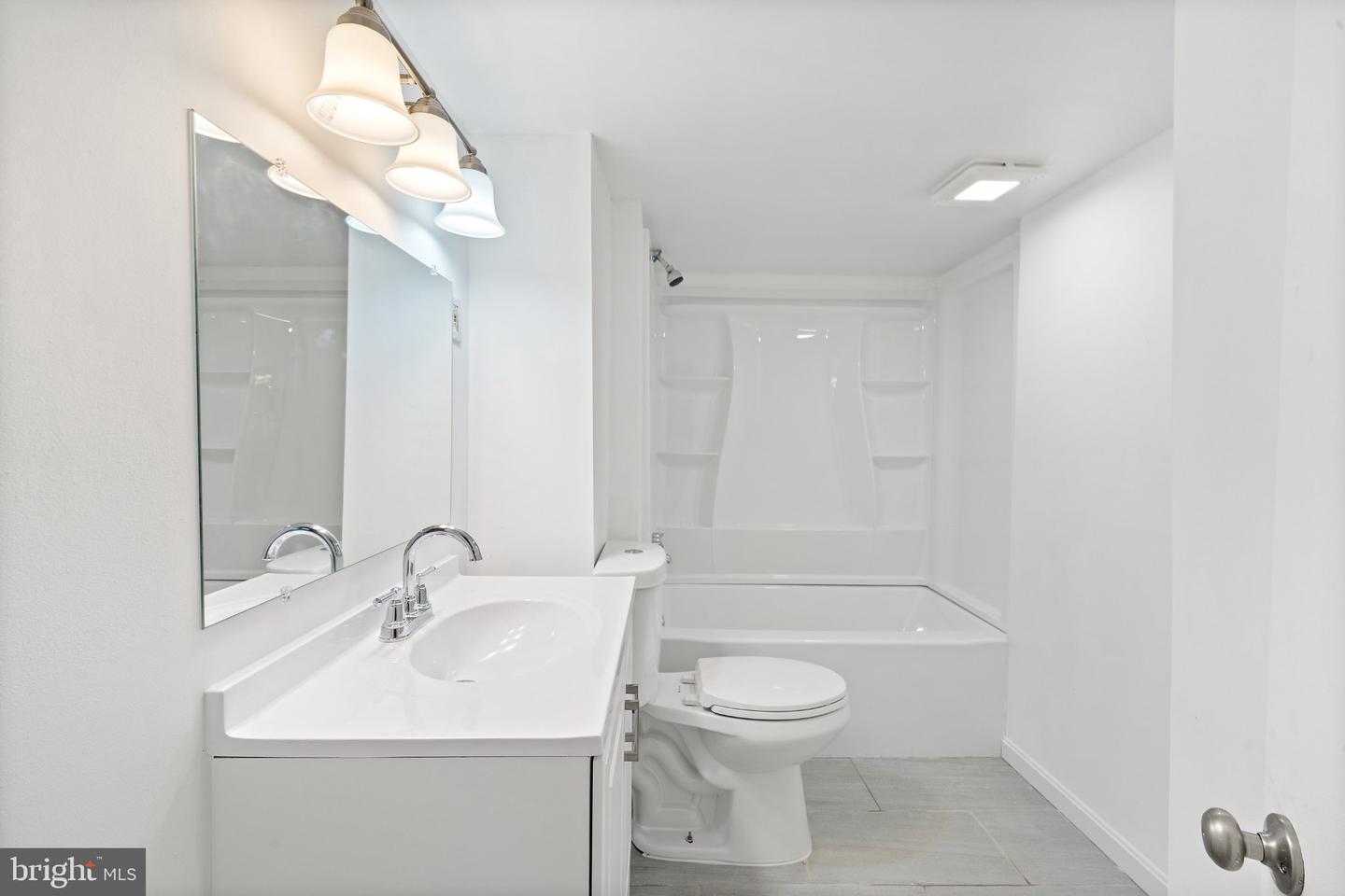 1204 Indo Pl Property Photo 14