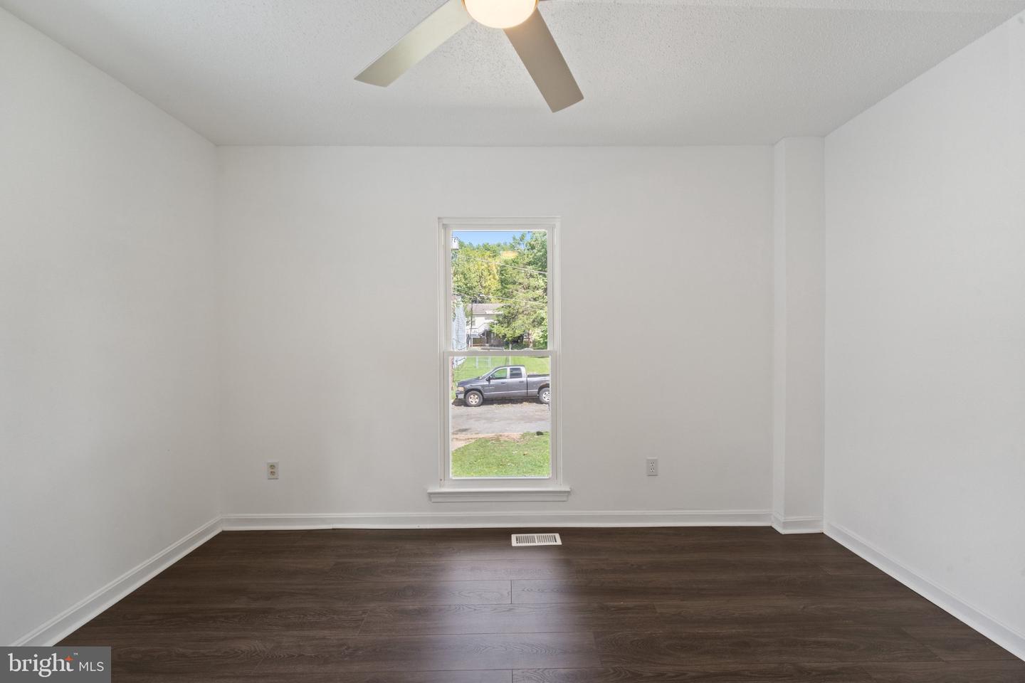 1204 Indo Pl Property Photo 27