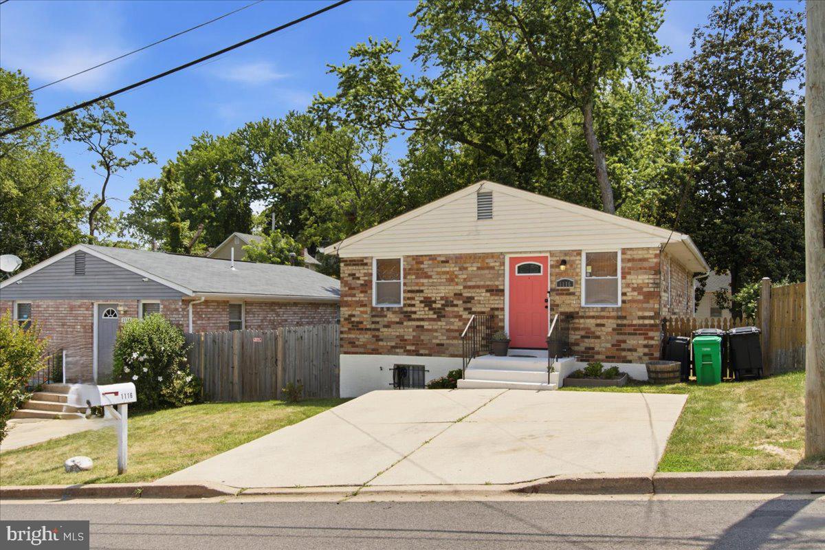 1116 Iago Ave Property Photo 4