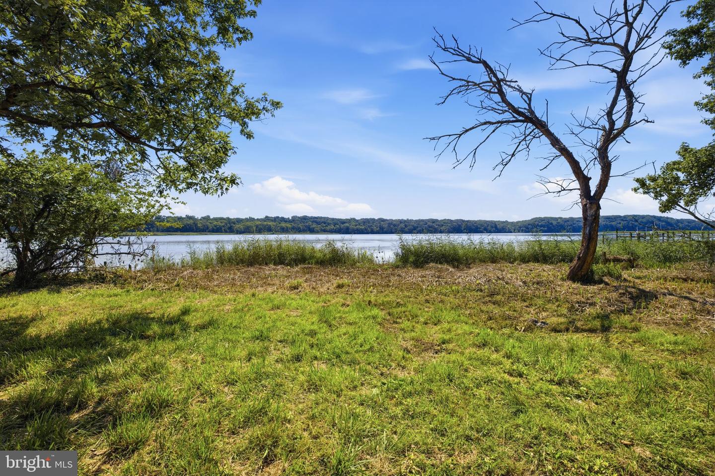 17501 Watershed Dr Property Photo 36