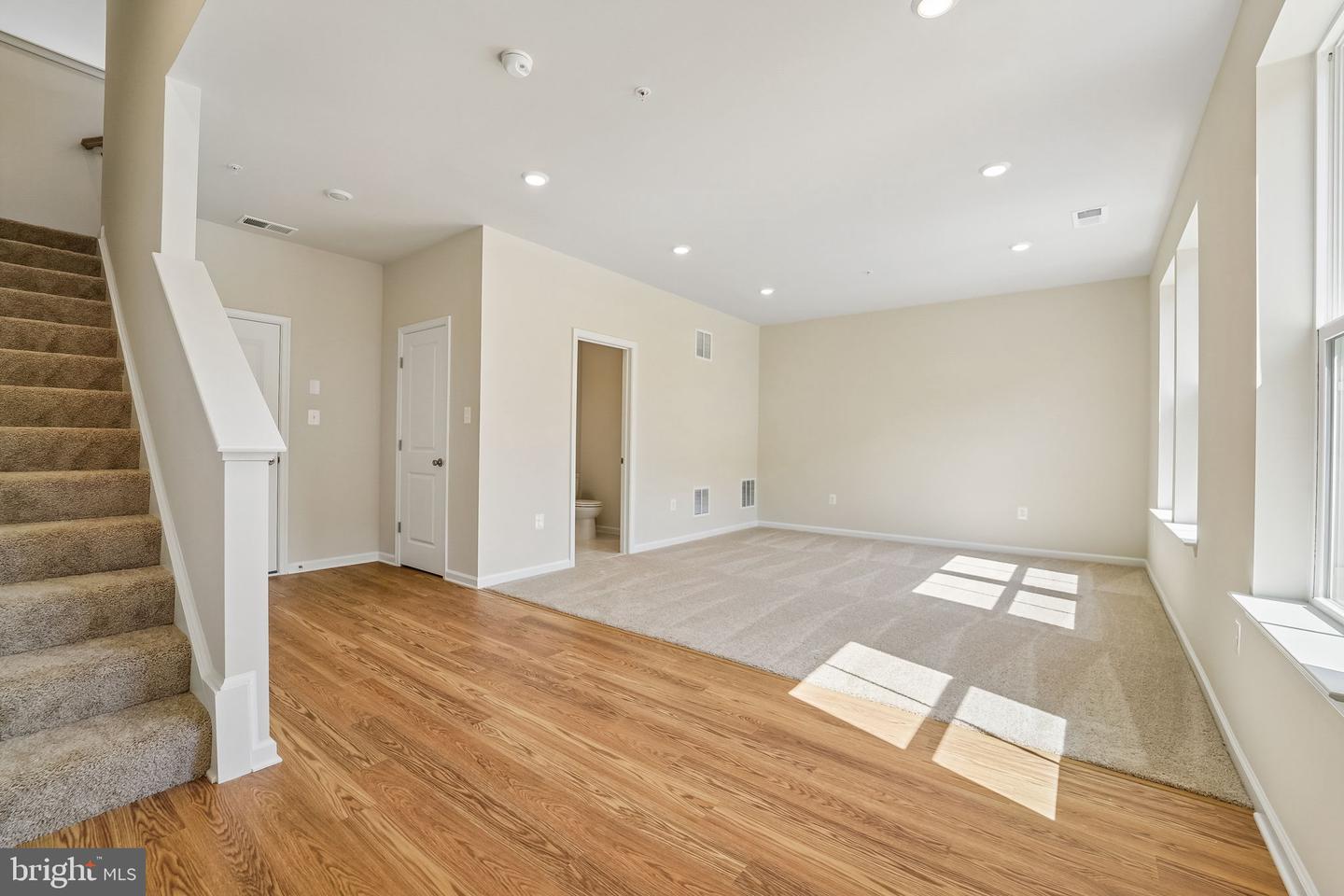 12103 Spirit Ave Property Photo 6