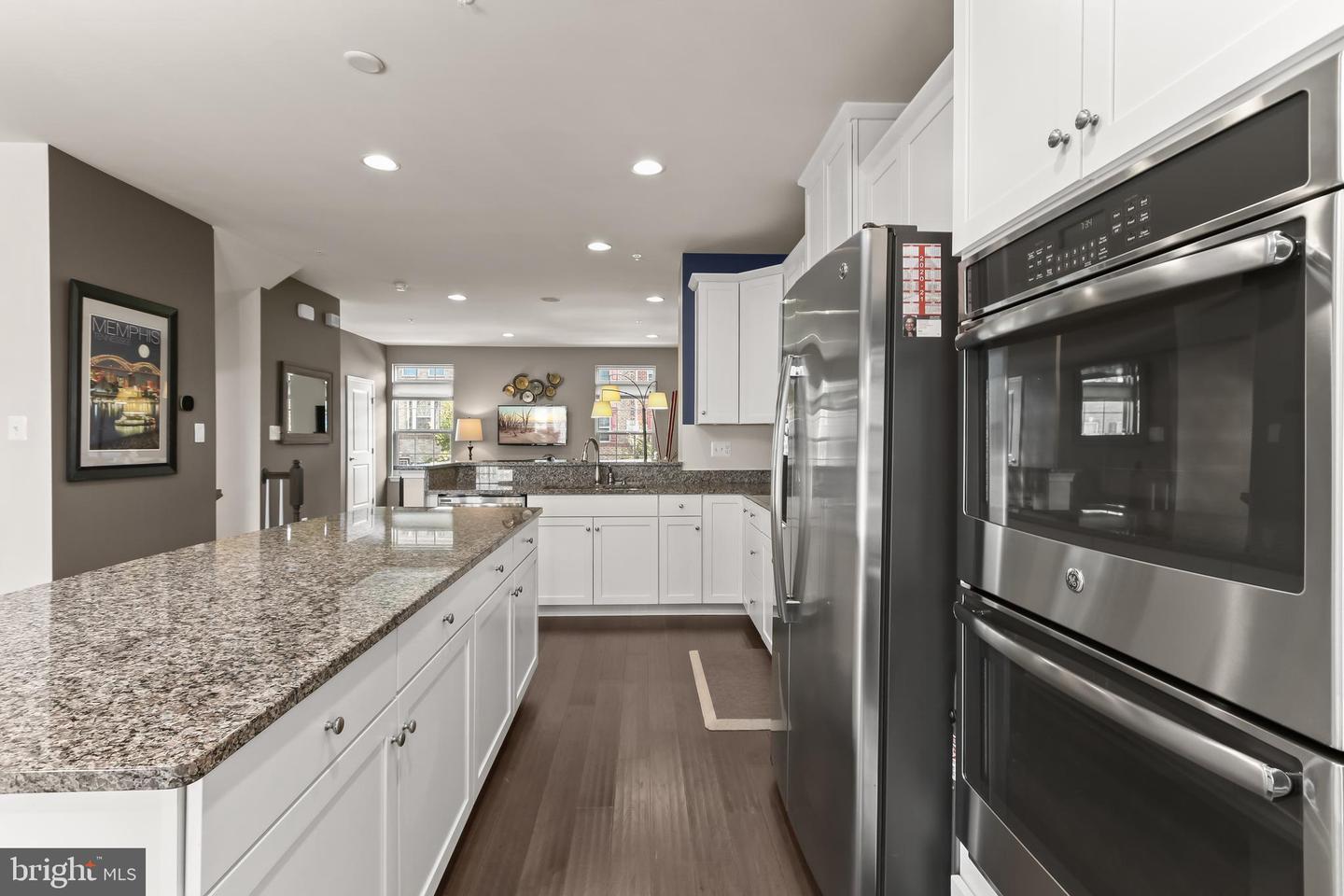 14311 Ridge View Ln Property Photo 4