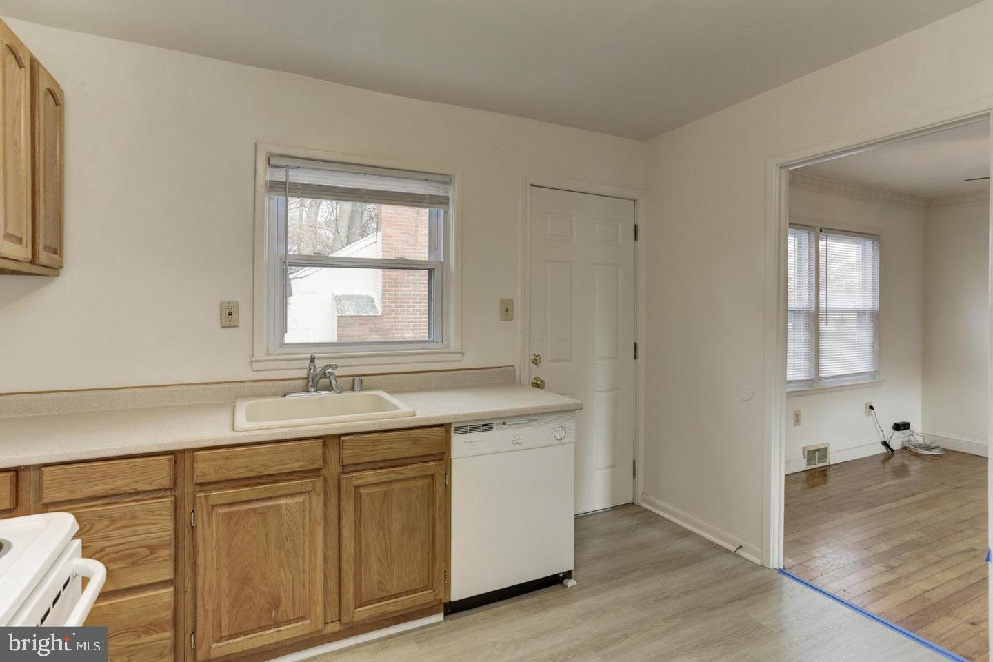8920 57th Property Photo 7