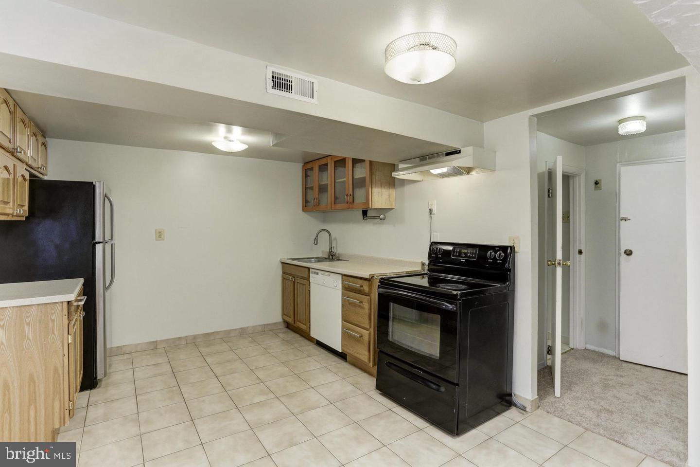 8920 57th Property Photo 23