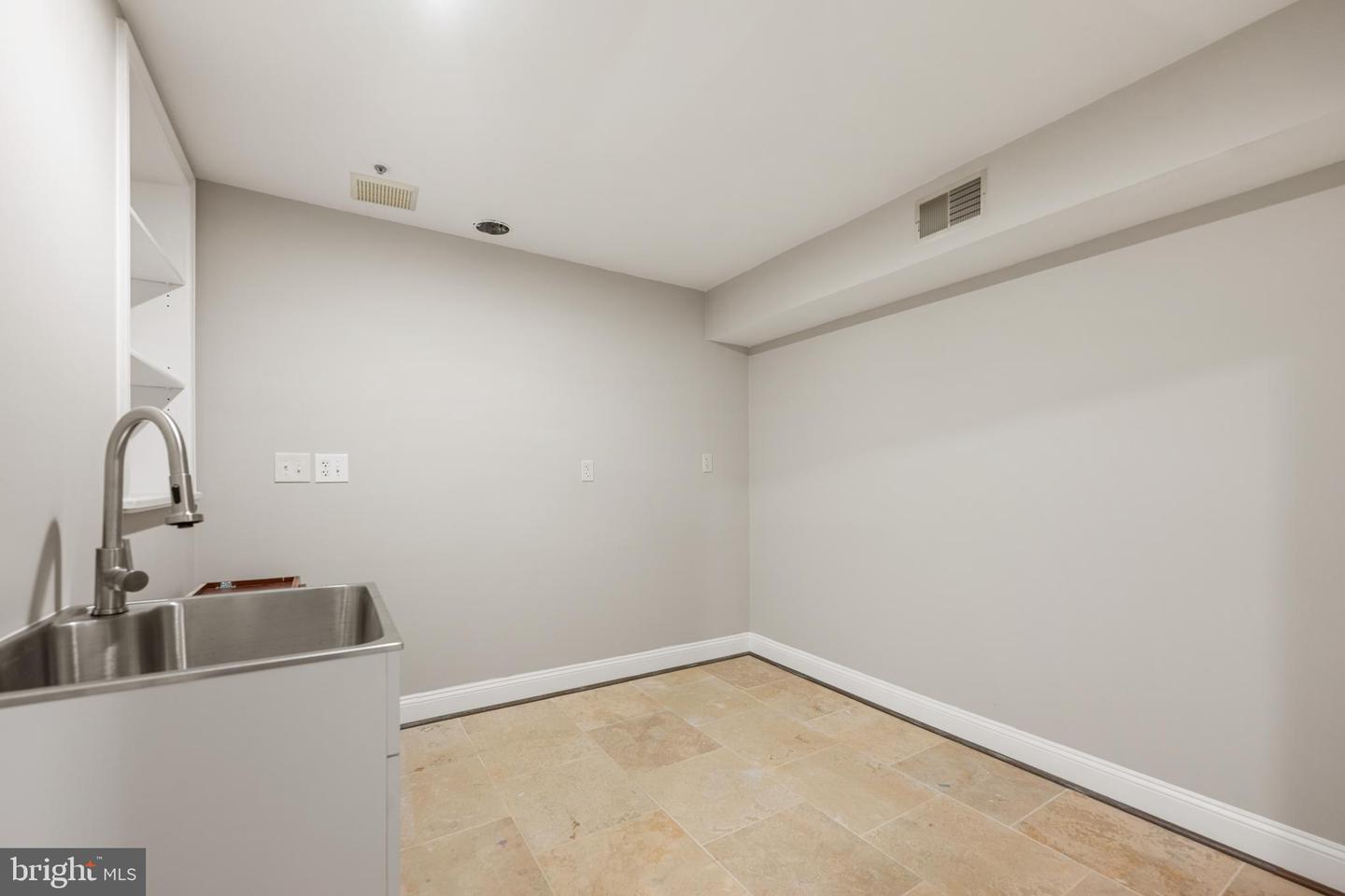 11304 Bennington Dr Property Photo 29