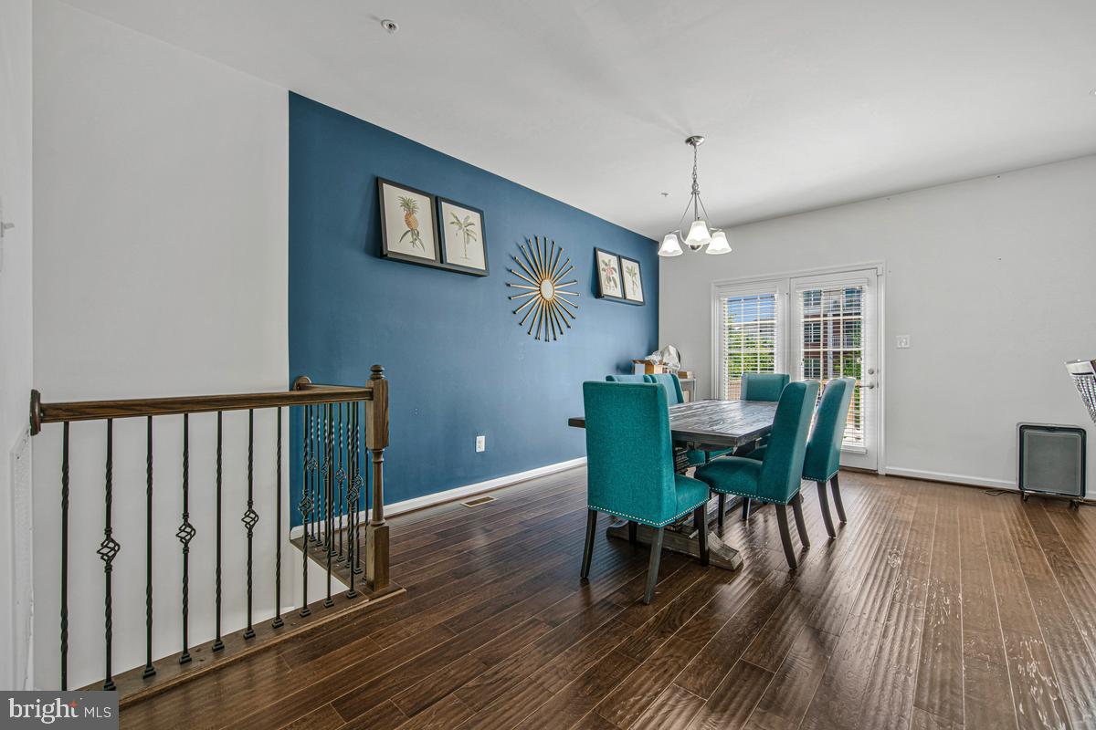 14413 Sandy Ridge Ln Property Photo 15