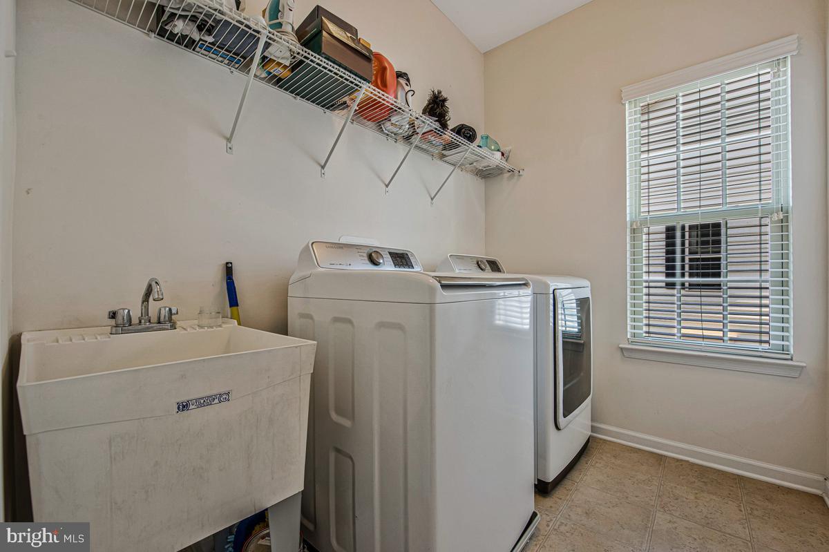 14413 Sandy Ridge Ln Property Photo 28