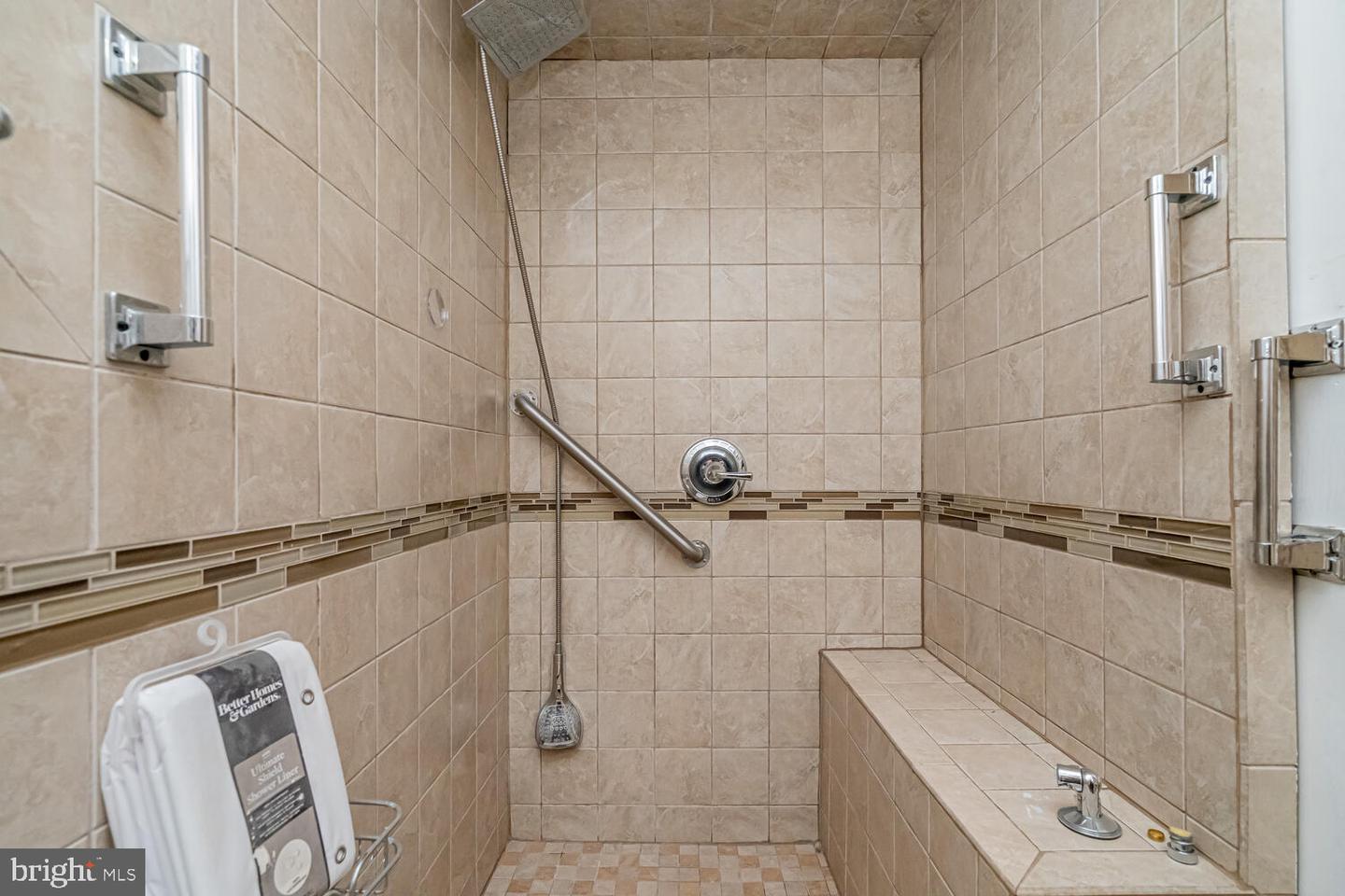 1916 Porter Ave Property Photo 39