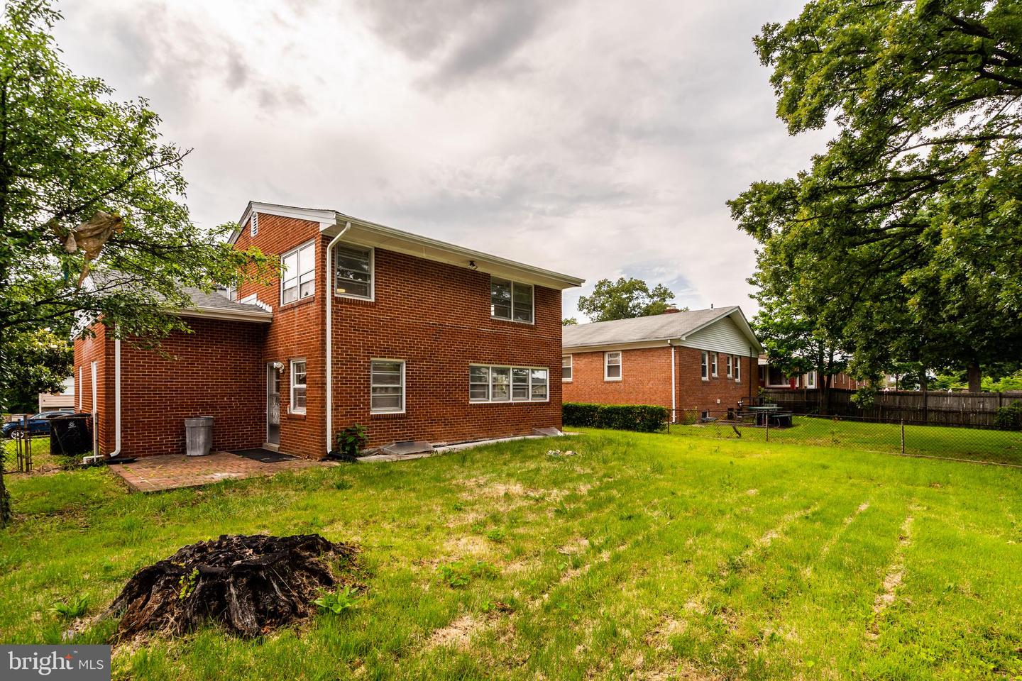 1916 Porter Ave Property Photo 74