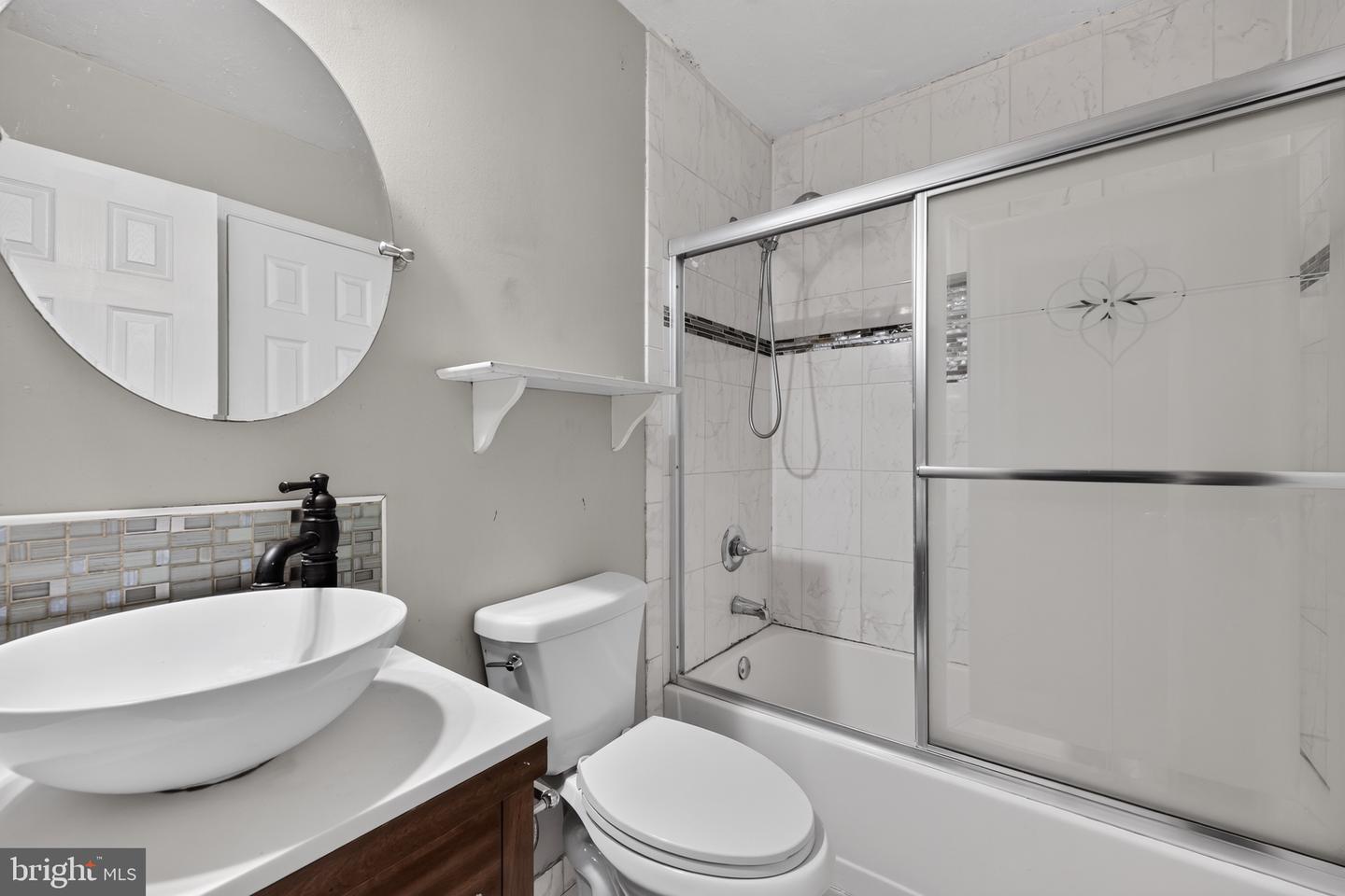 1007 Saint Michaels Dr Property Photo 24