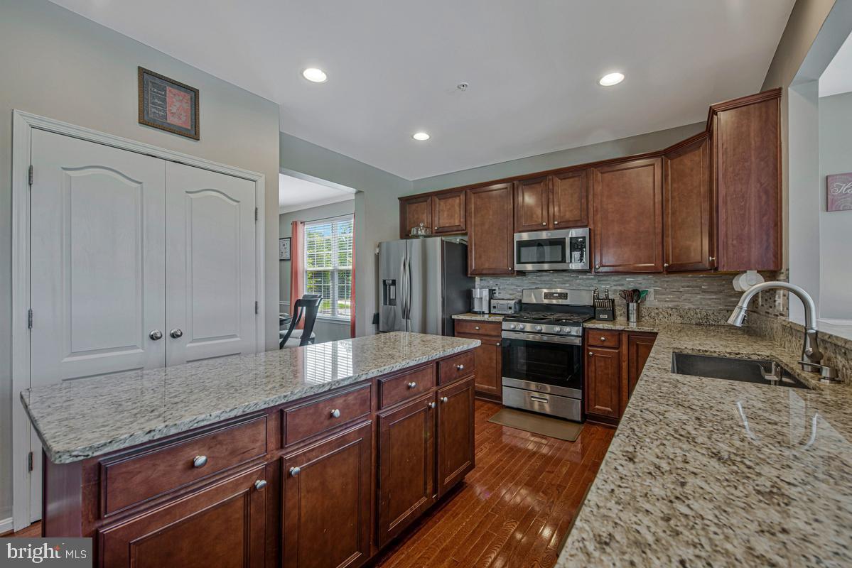 13703 Loganville St Property Photo 11