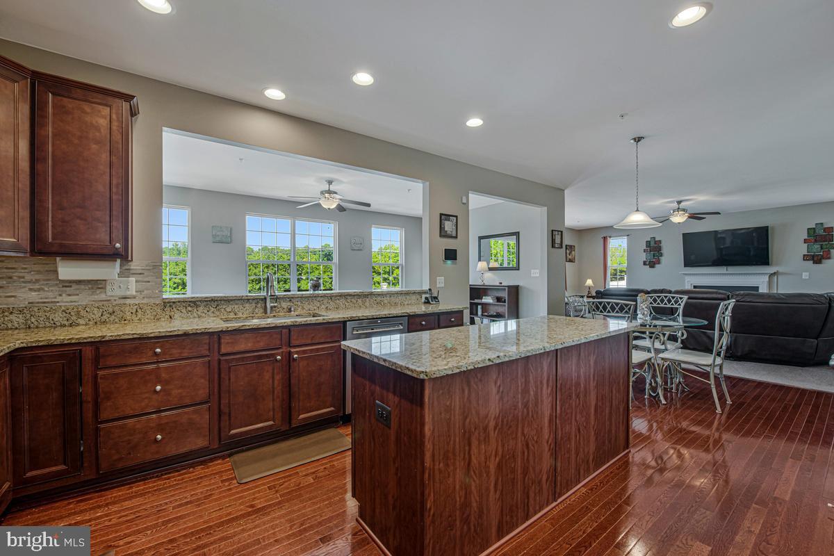 13703 Loganville St Property Photo 12