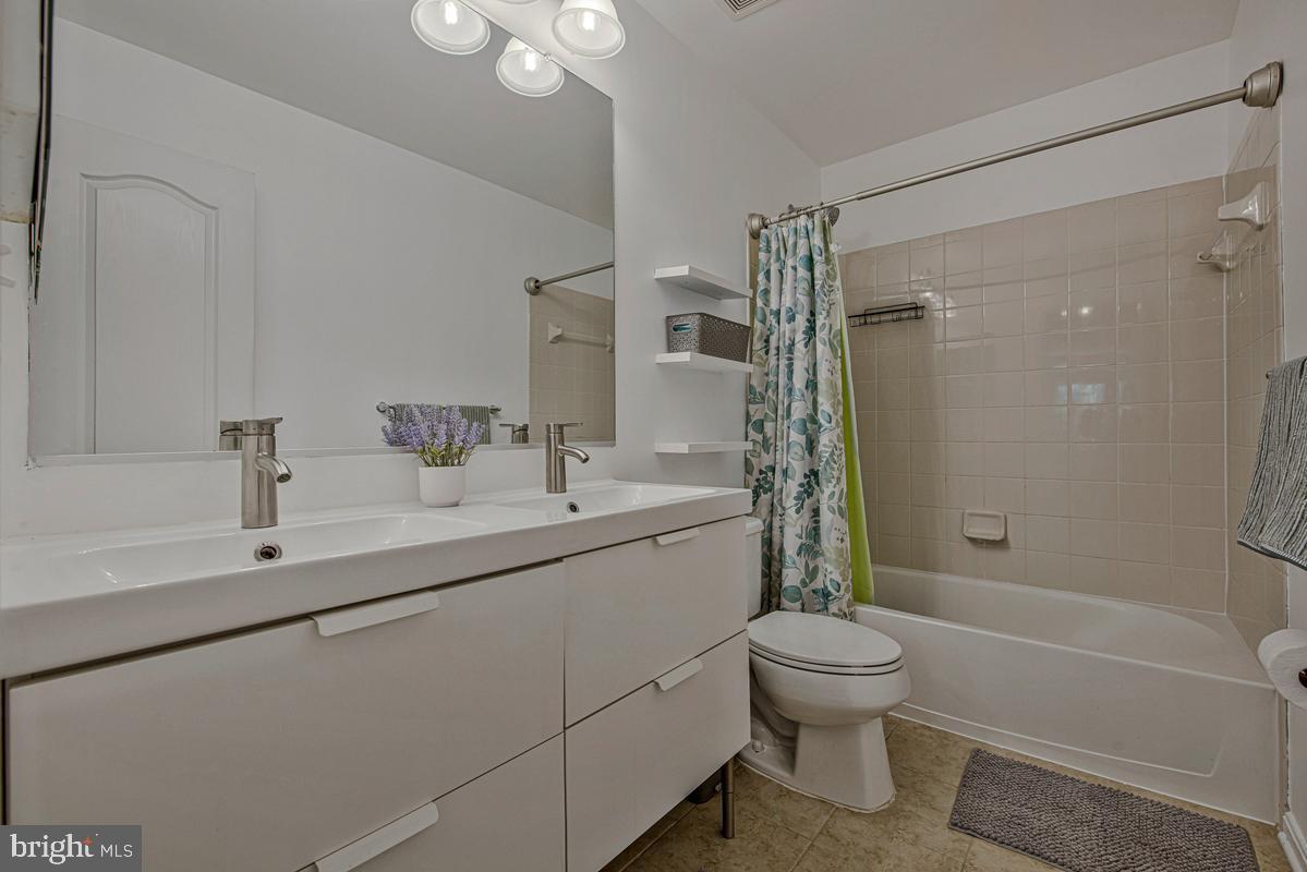 13703 Loganville St Property Photo 30