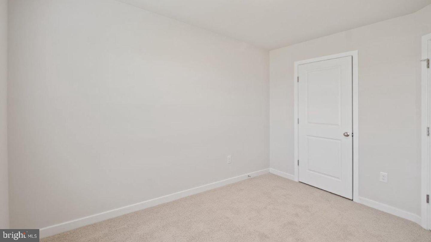 7533 Silver Thread Way Property Photo 20