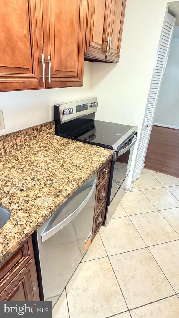 7927 Mandan Rd #301 Property Photo 8