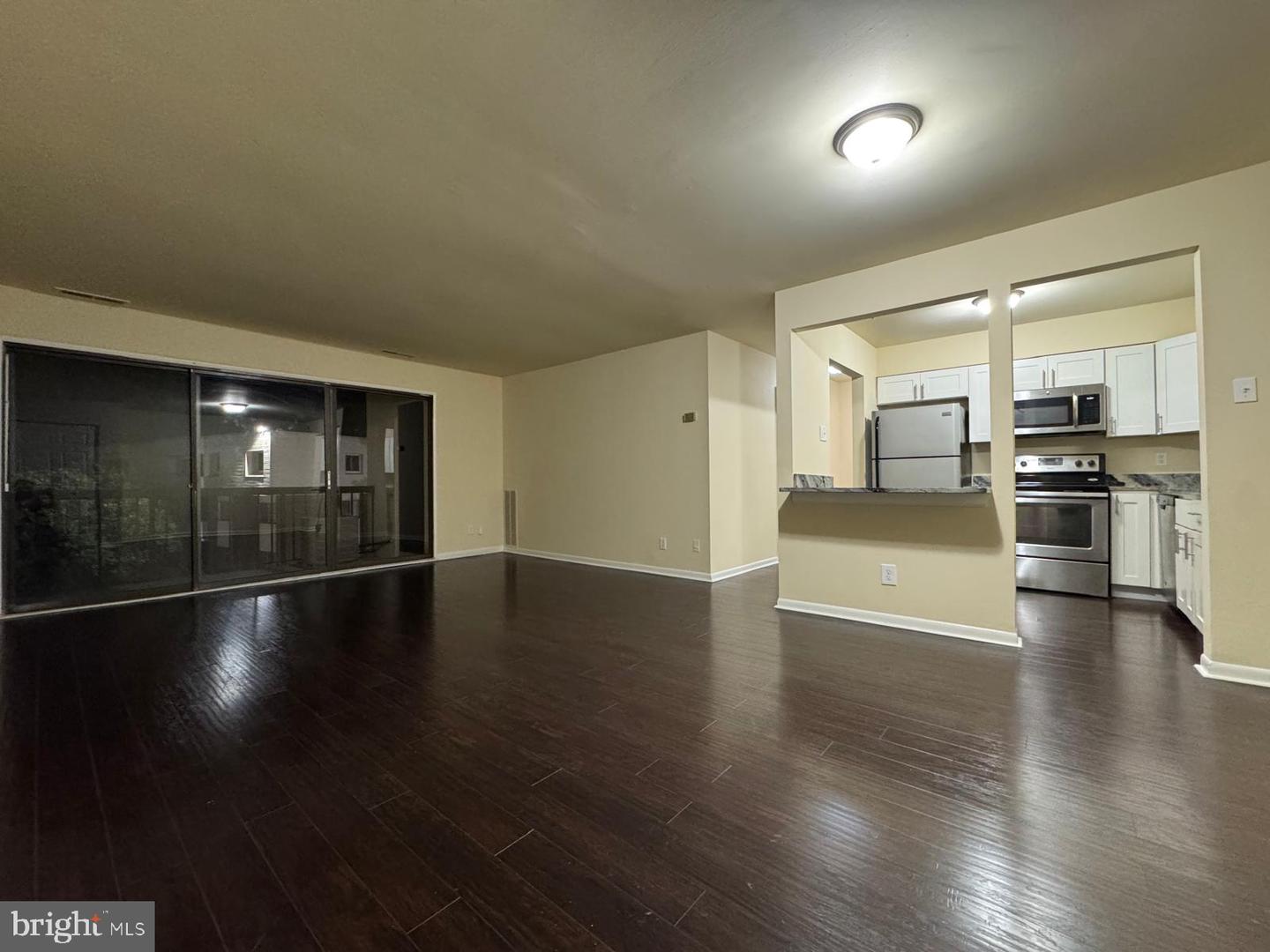 10127 PRINCE PL #303-11A Property Photo 1
