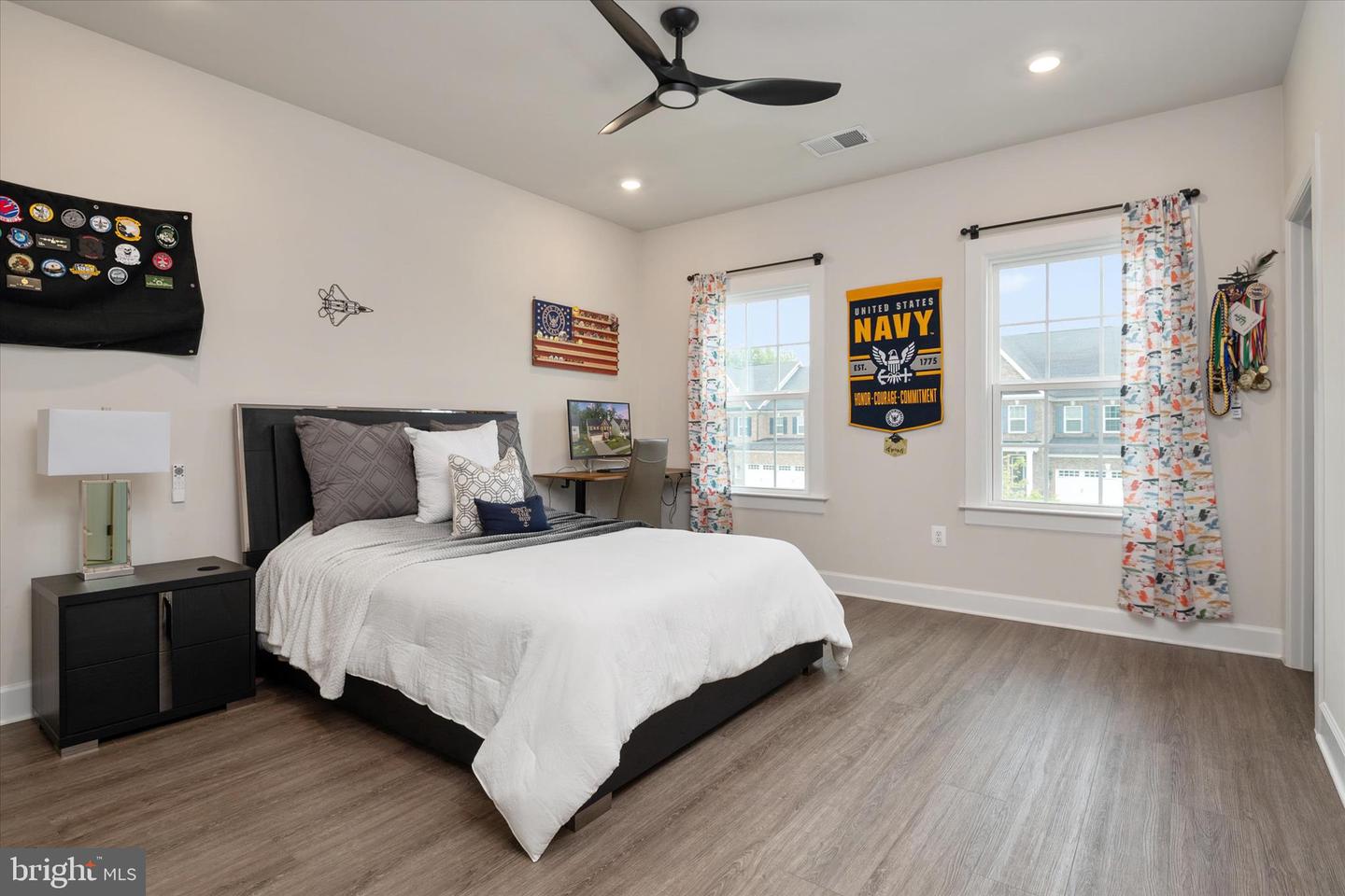 15628 Twin River Cir Property Photo 28