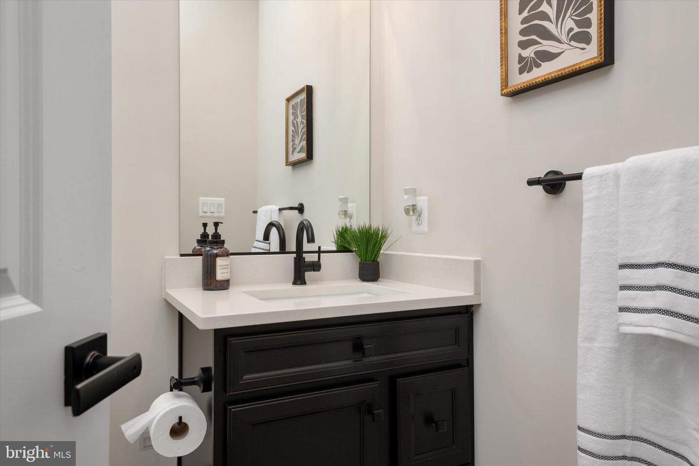 15628 Twin River Cir Property Photo 30