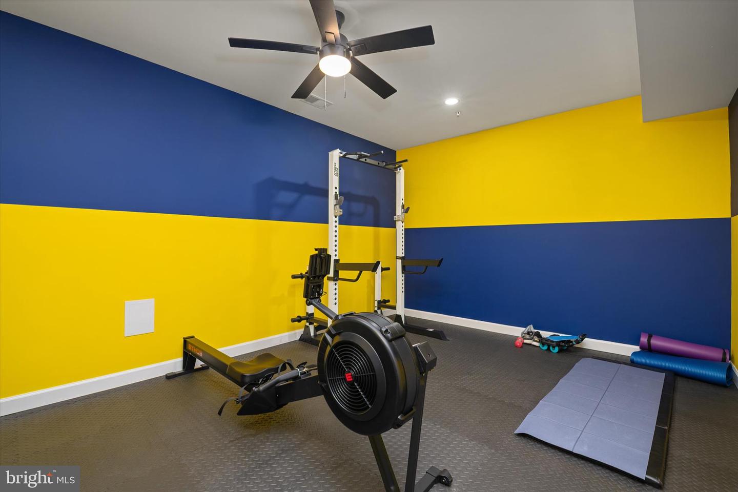 15628 Twin River Cir Property Photo 45