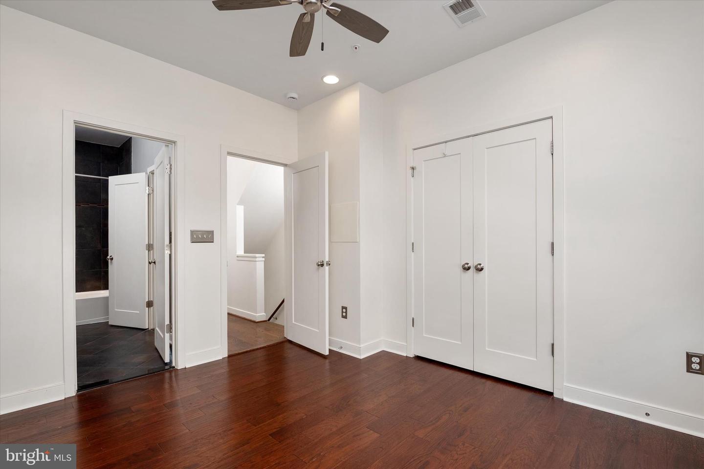 5646 46th Pl Property Photo 15