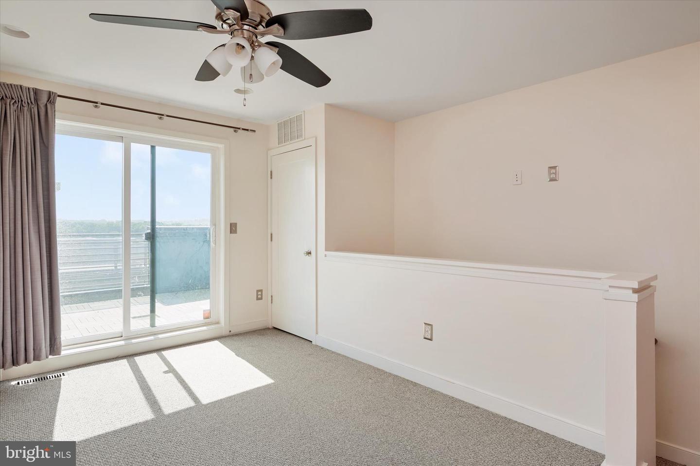 5646 46th Pl Property Photo 22
