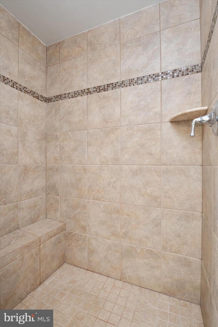 5646 46th Pl Property Photo 26
