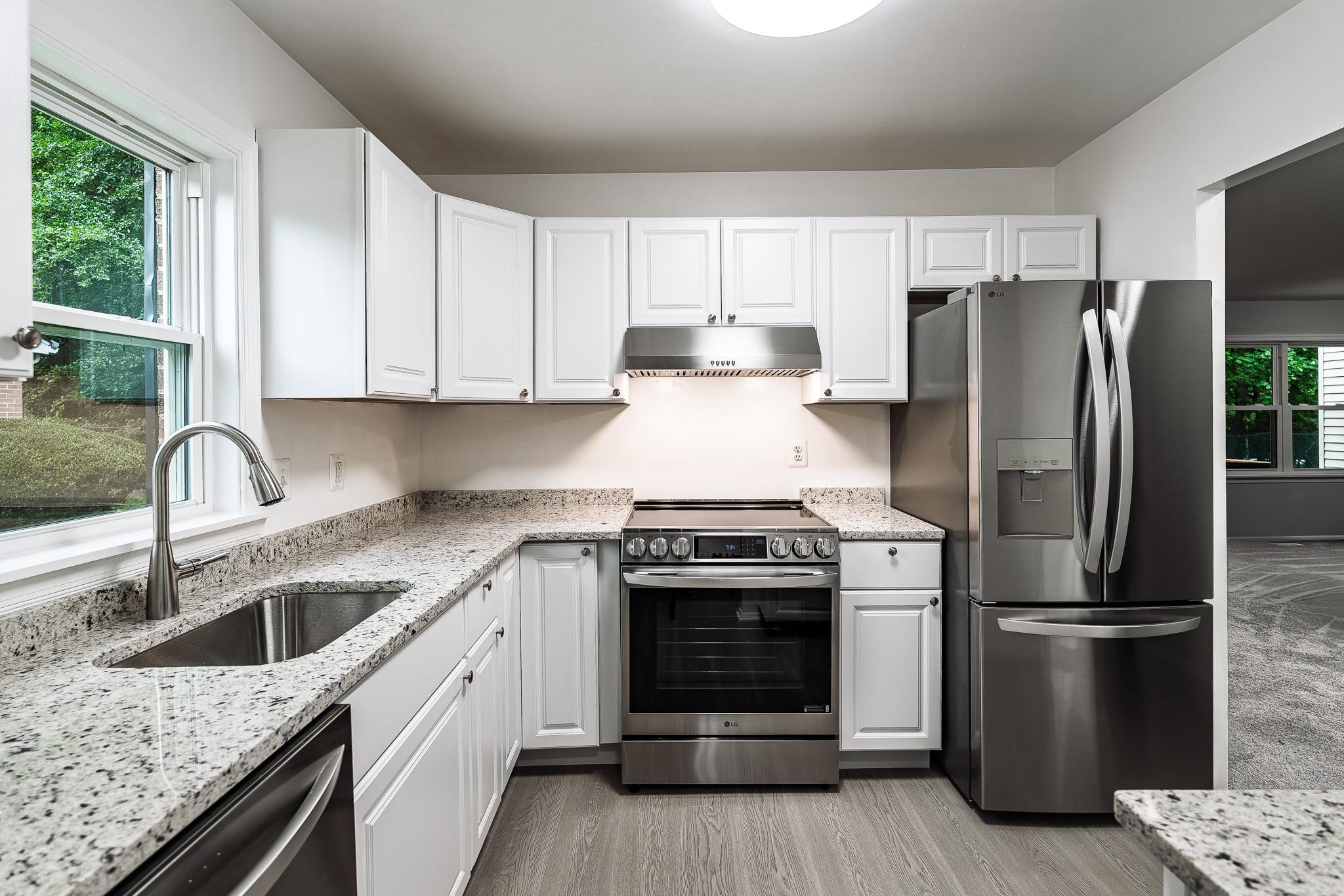 15116 Laurel Oaks Ln #4 Property Photo 1
