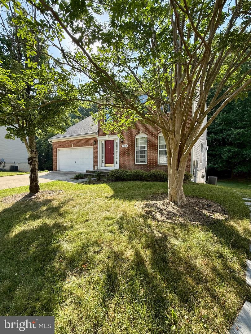 9613 Utica Pl Property Photo 2