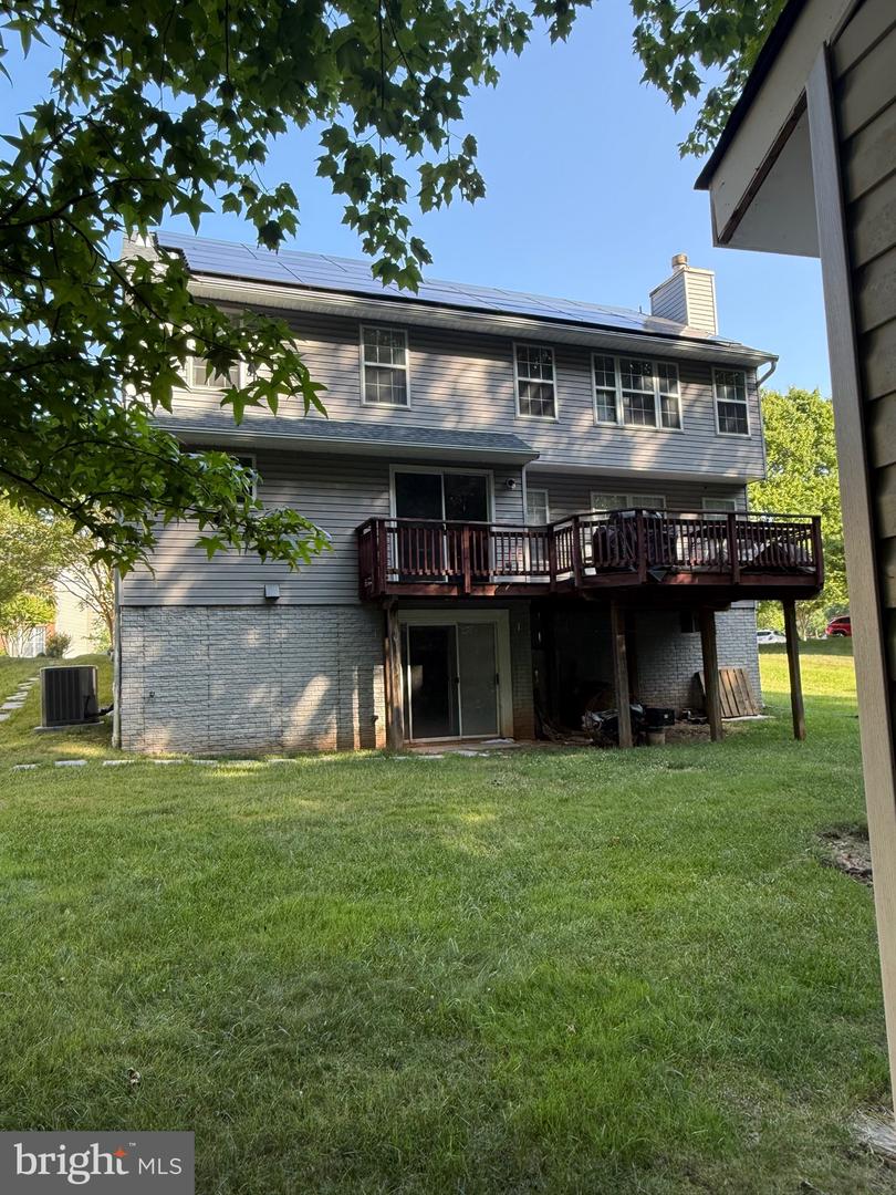 9613 Utica Pl Property Photo 3