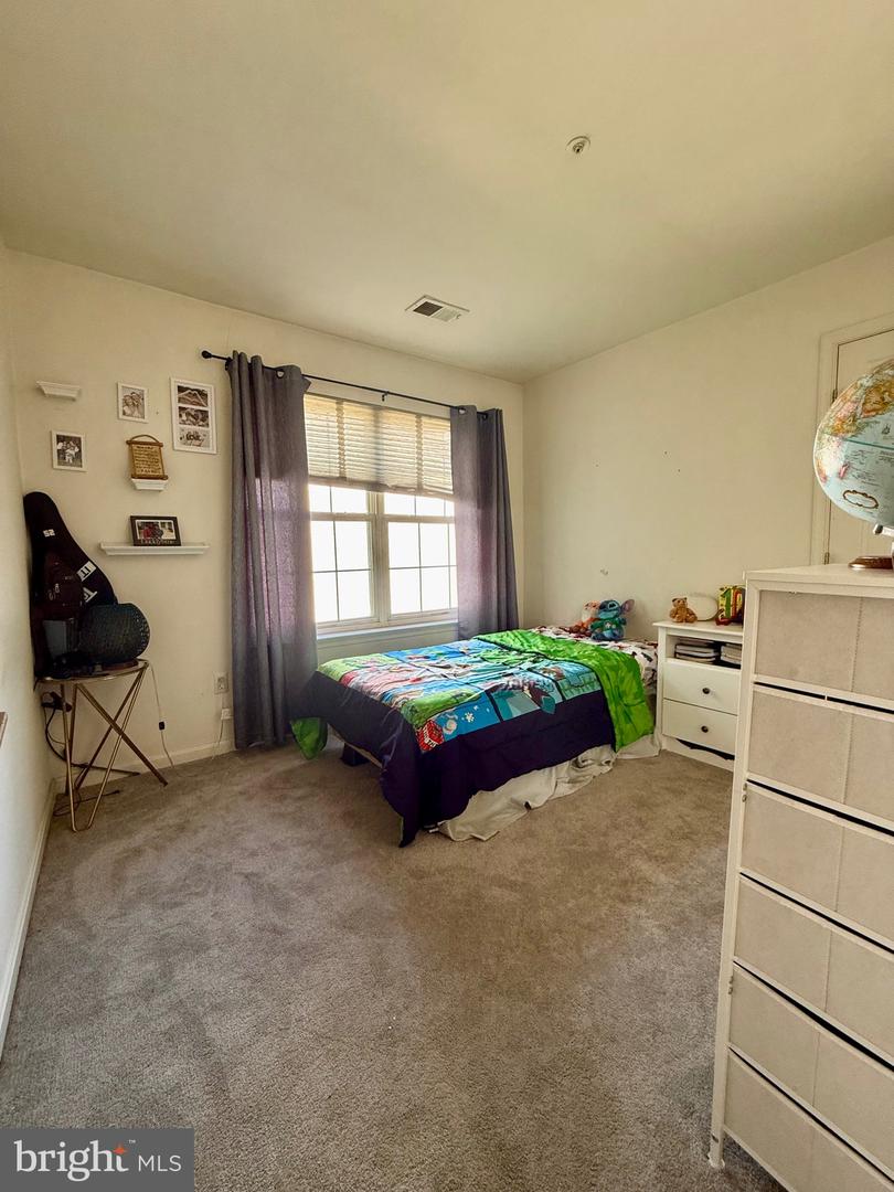 9613 Utica Pl Property Photo 22
